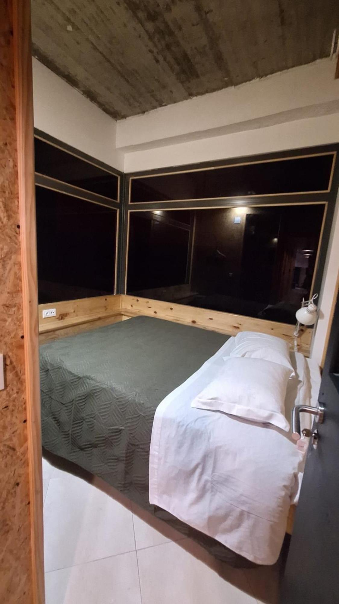 Sleep Shop Carnaxide Hotell Eksteriør bilde